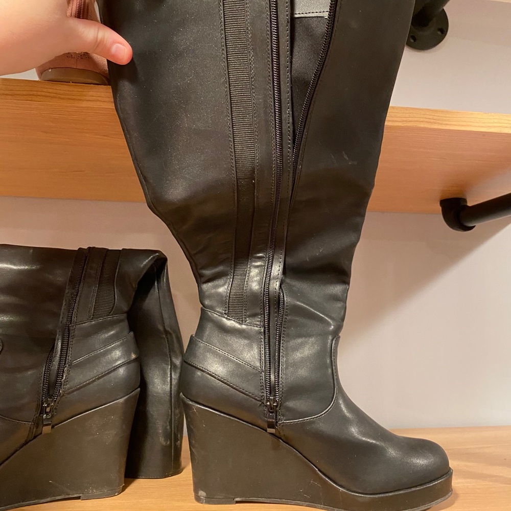 Torrid knee high boots
